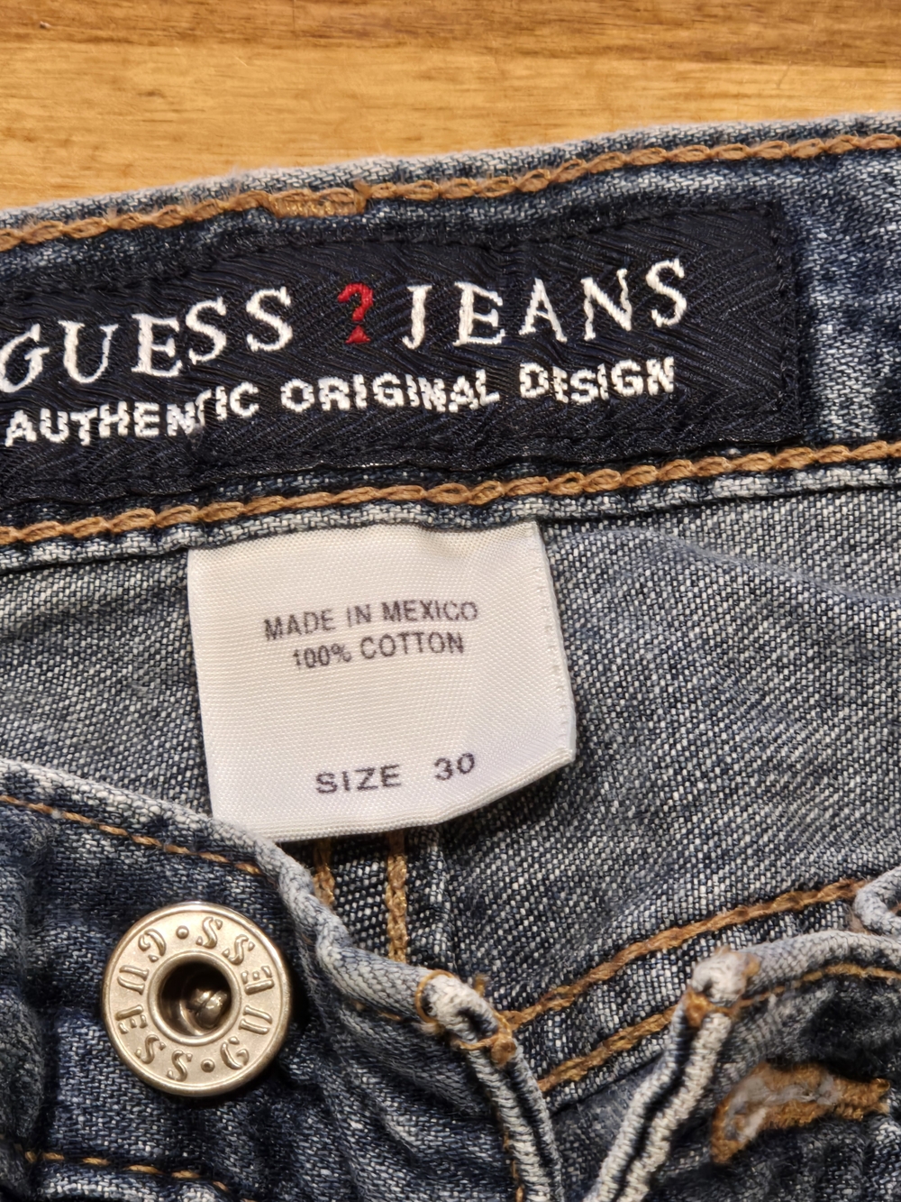 Guess Womans Relaxed Fit Blue Mid Calf Jeans - Picture 4 of 8